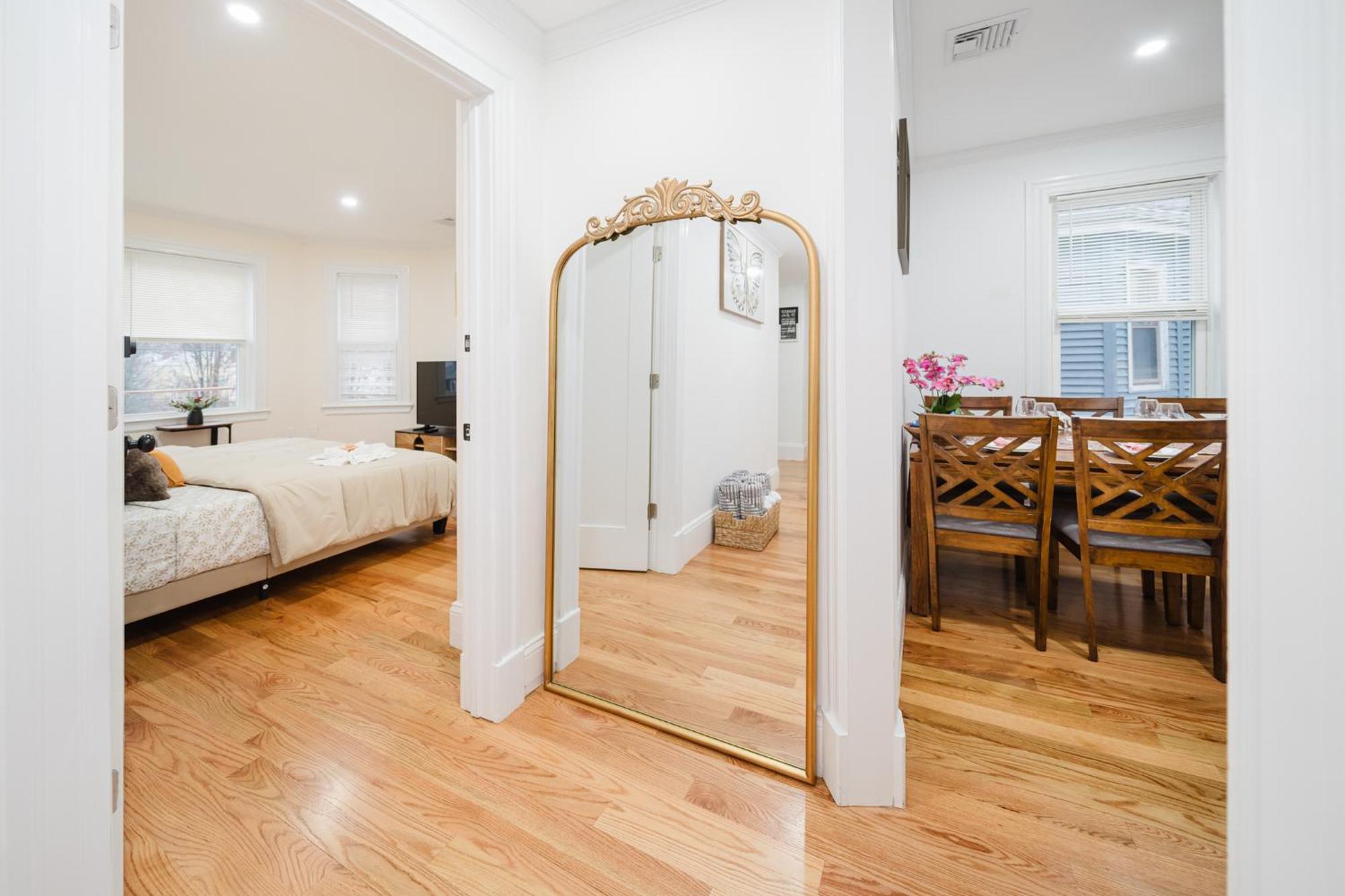 Apartment 76-2 5br Cozy In