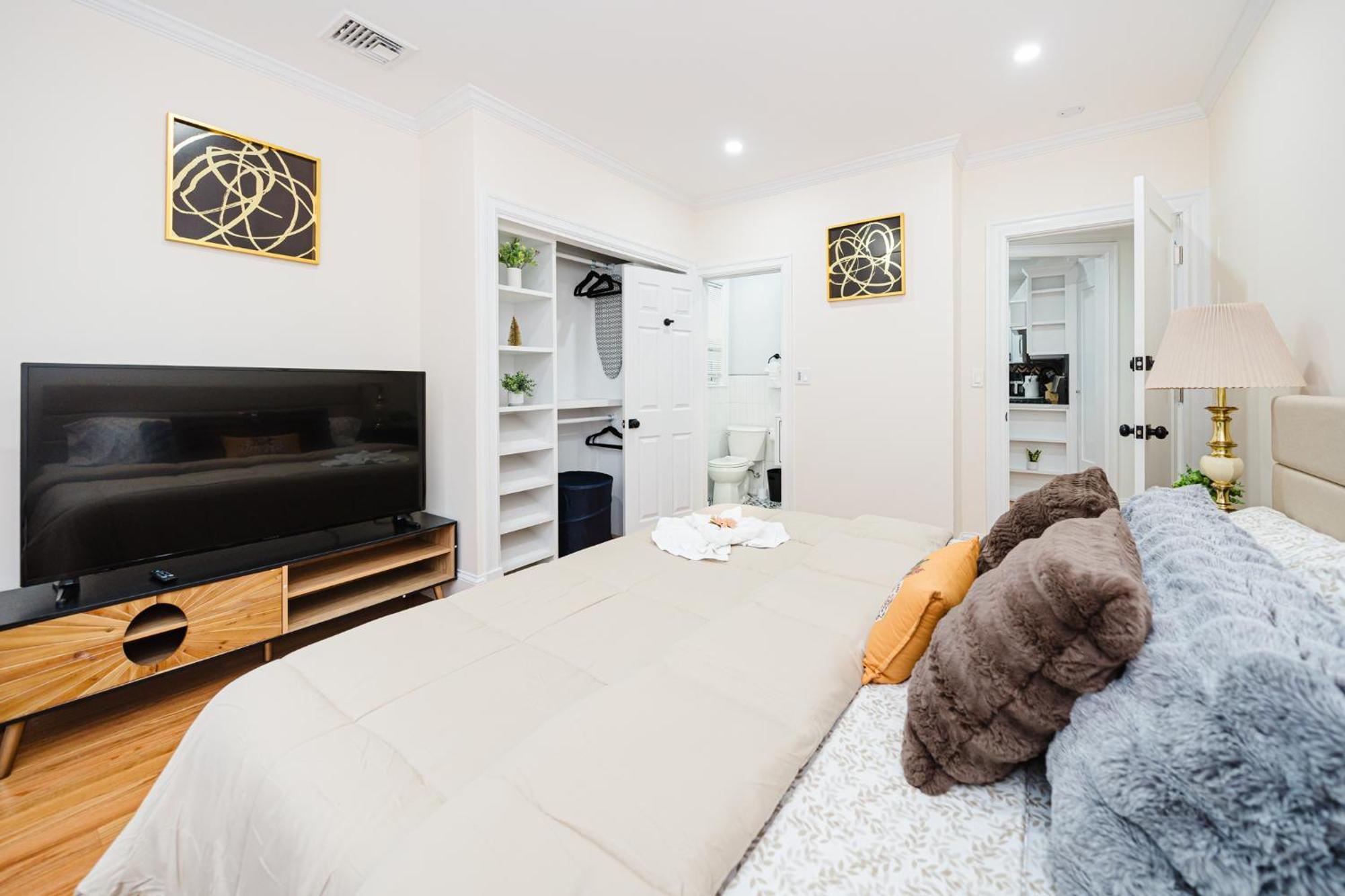 Apartment 76-2 5br Cozy In