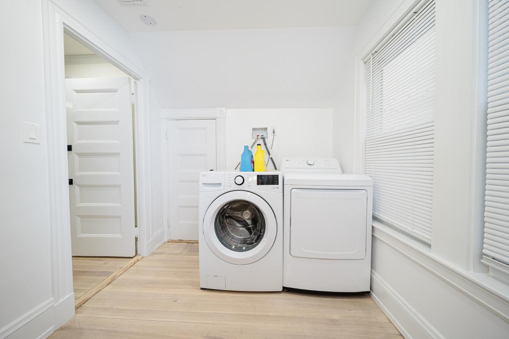 76-2 5br Cozy In Apartment