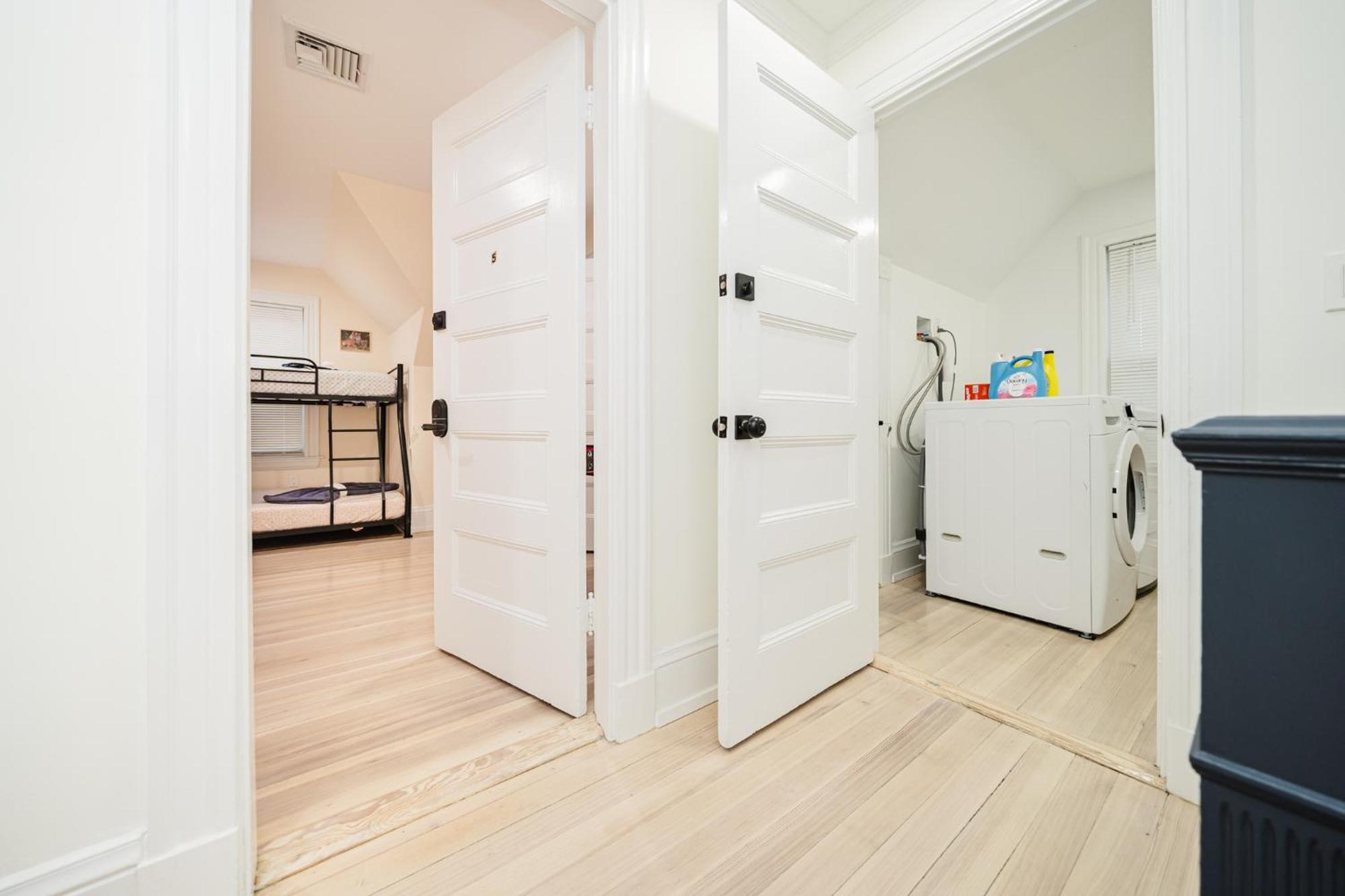 Apartment 76-2 5br Cozy In Boston
