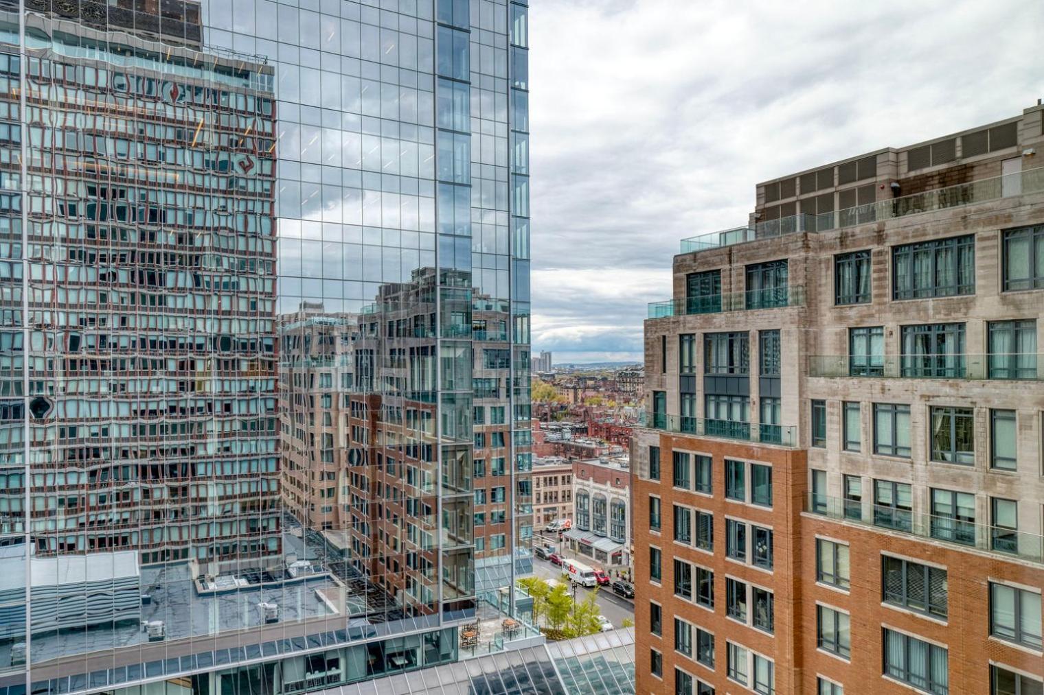 Back Bay 1br W Gym Nr Copley T Bos-875 *