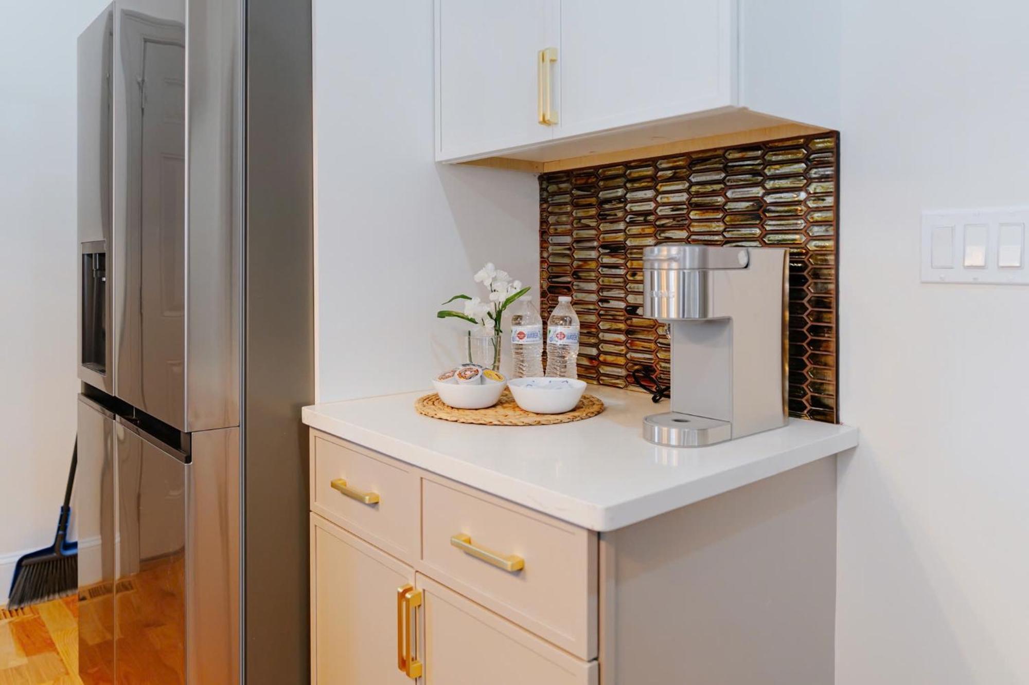 Apartment 82 Newly Renovated, Luxury In