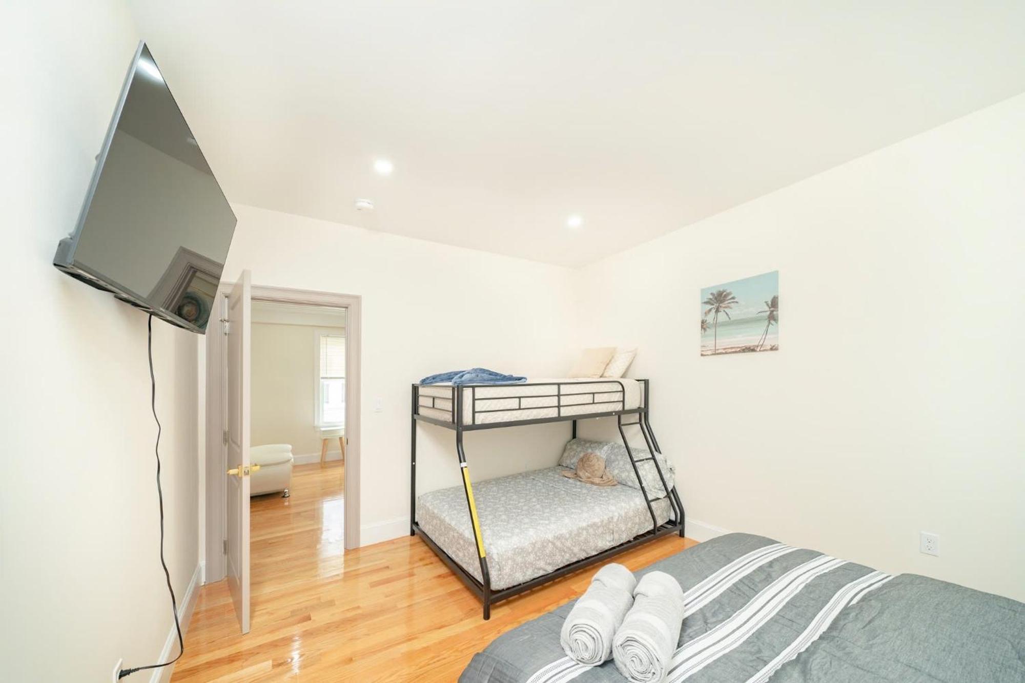 82 Newly Renovated, Luxury In *