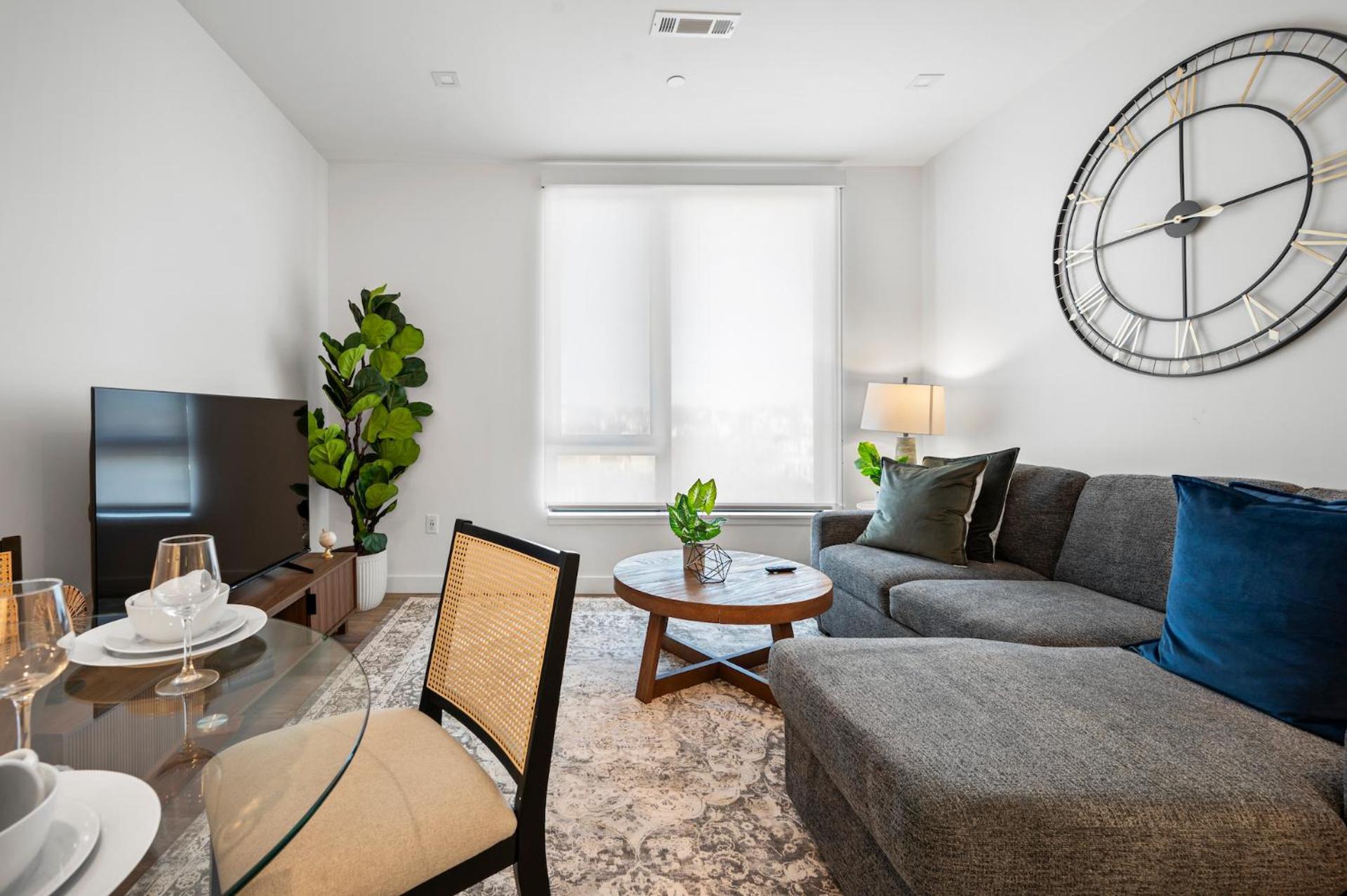 Luxury Furnished Near Logan Airport Apartment Boston