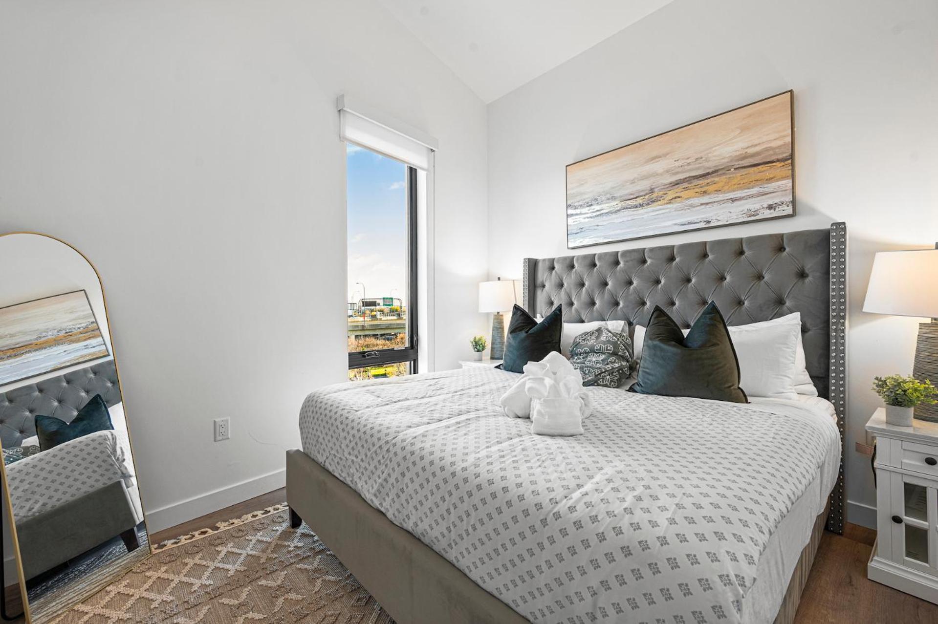 Apartment Luxury Furnished Near Logan Airport Boston