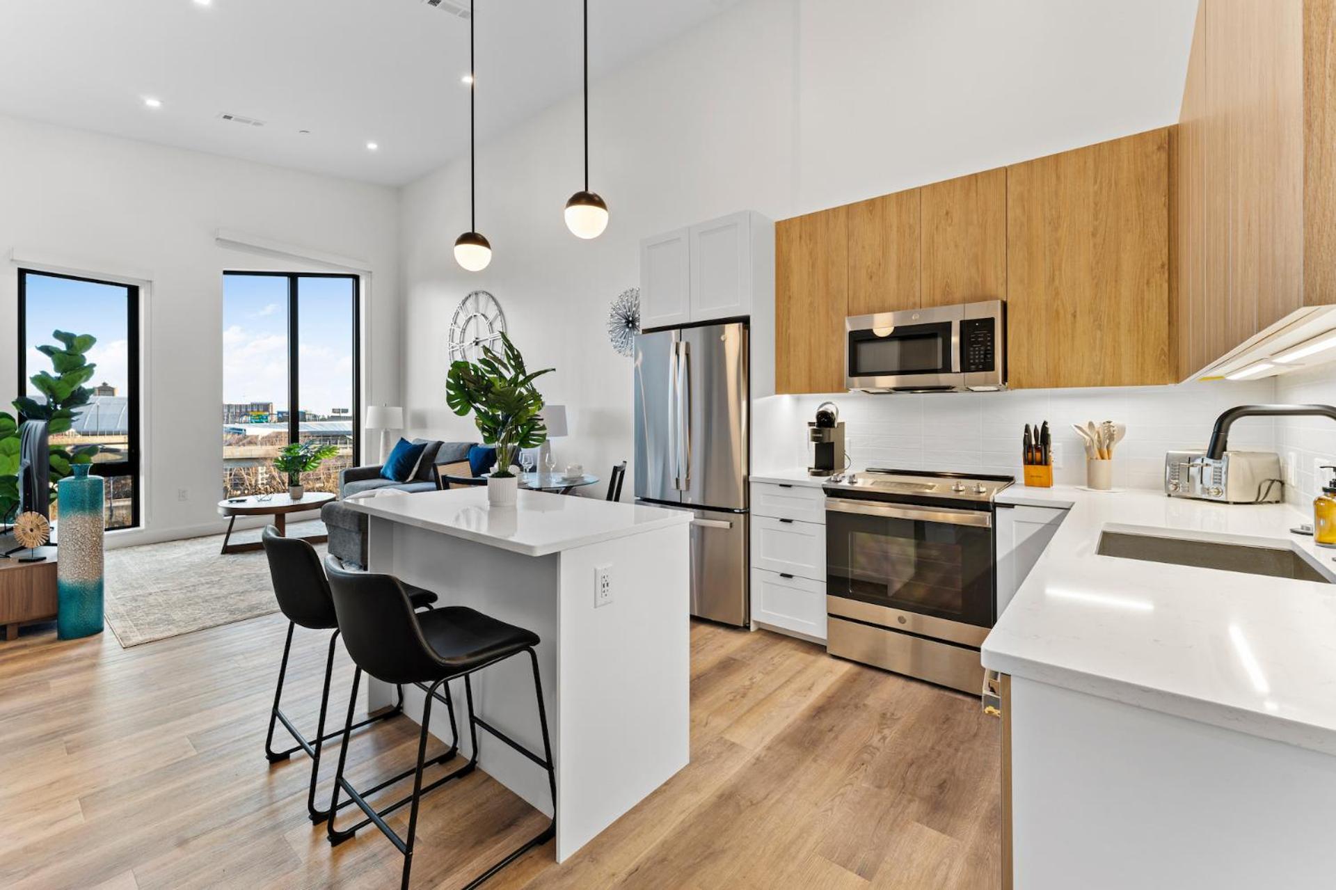 Luxury Furnished Near Logan Airport Apartment Boston