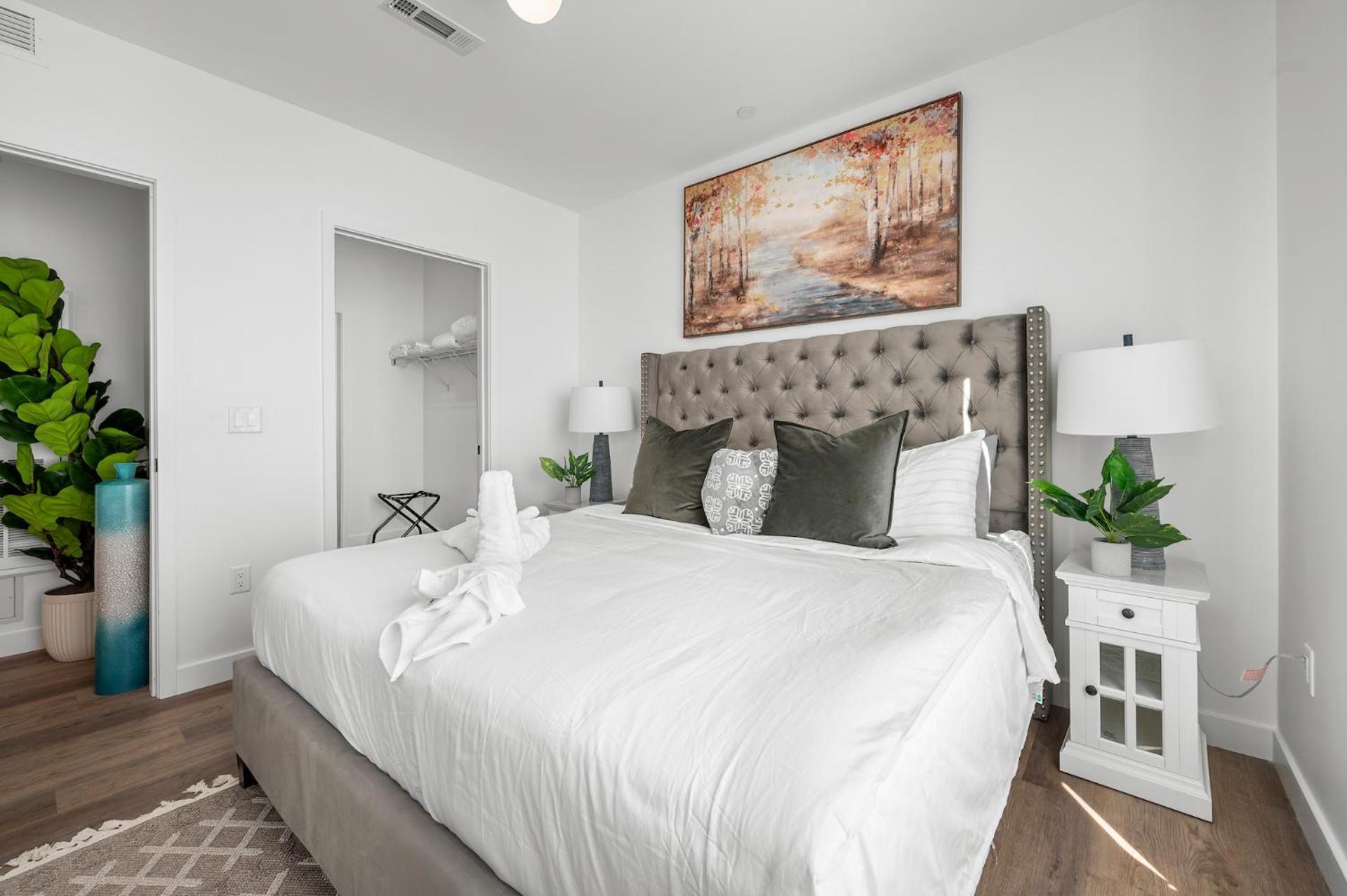 Luxury Furnished Near Logan Airport * Boston