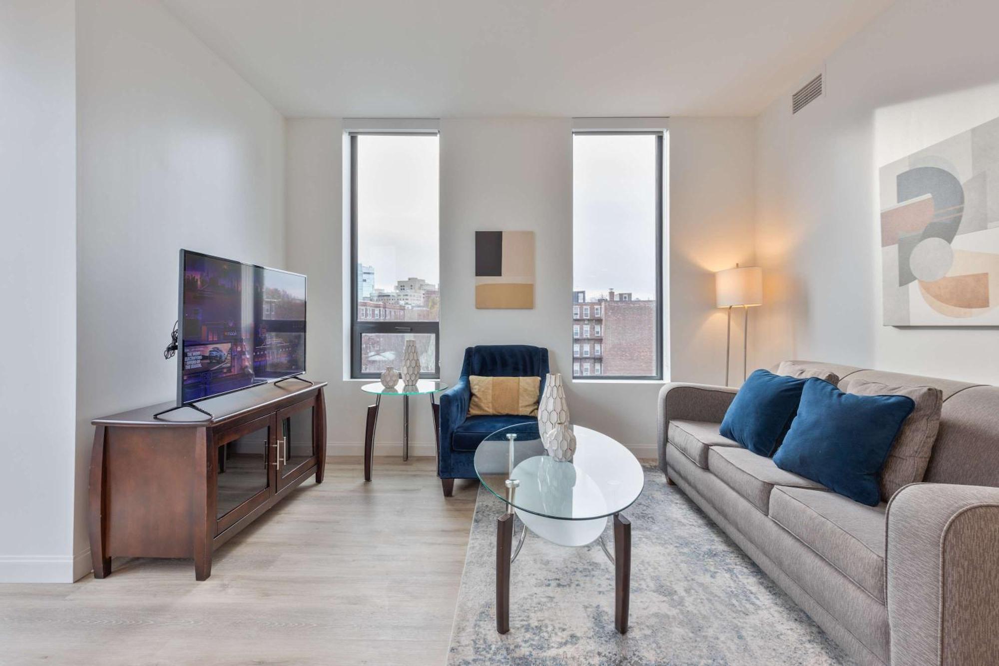 Spacious With Kitchen - Idl-450 Apartment *