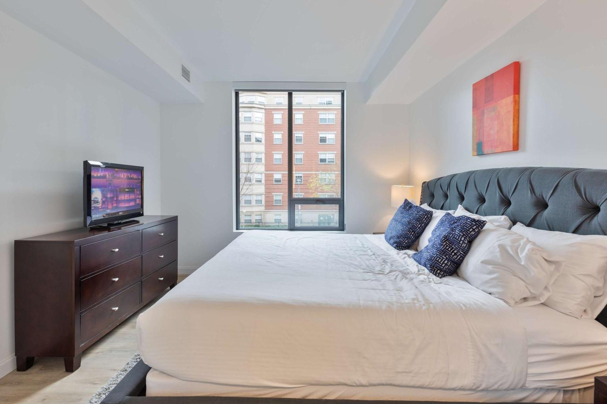 Gorgeous With Kitchen-idl-547 Apartment