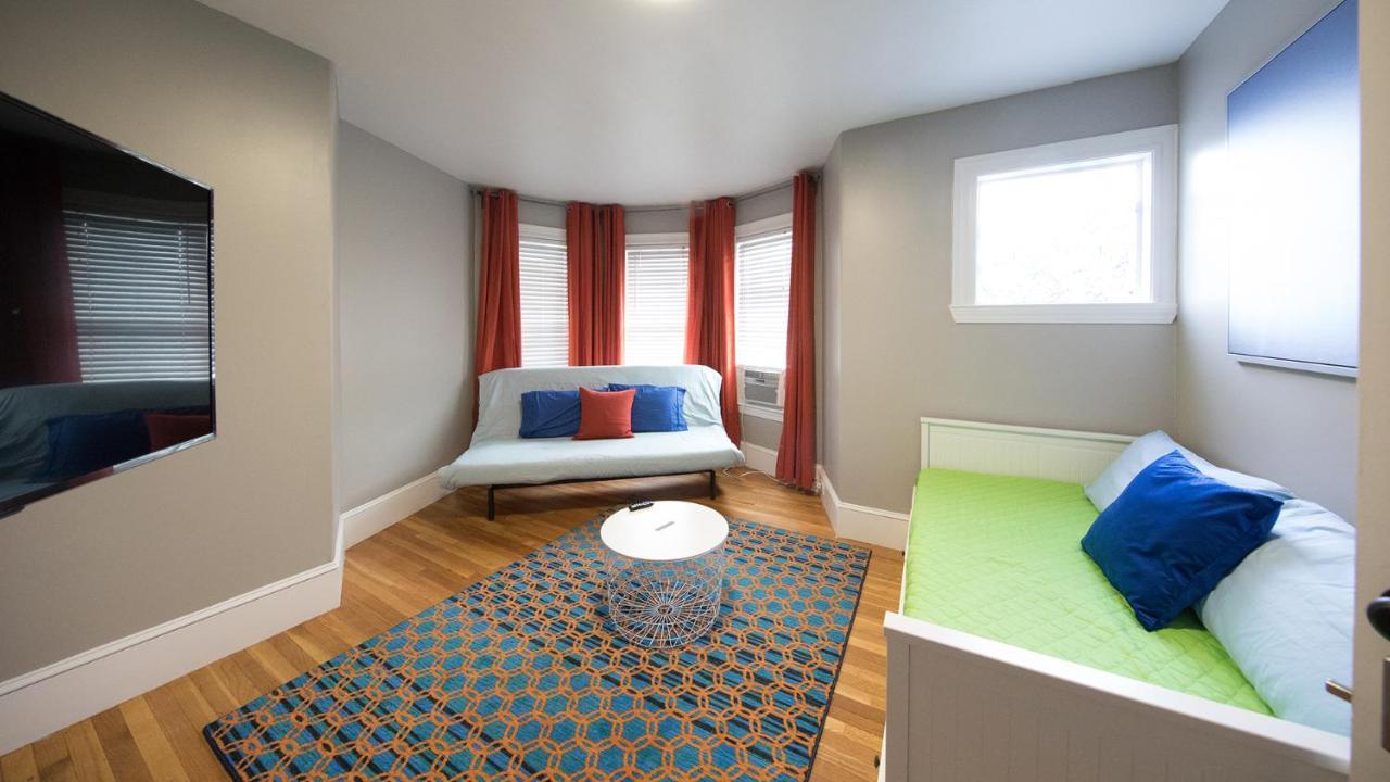 Villa Boston Boston