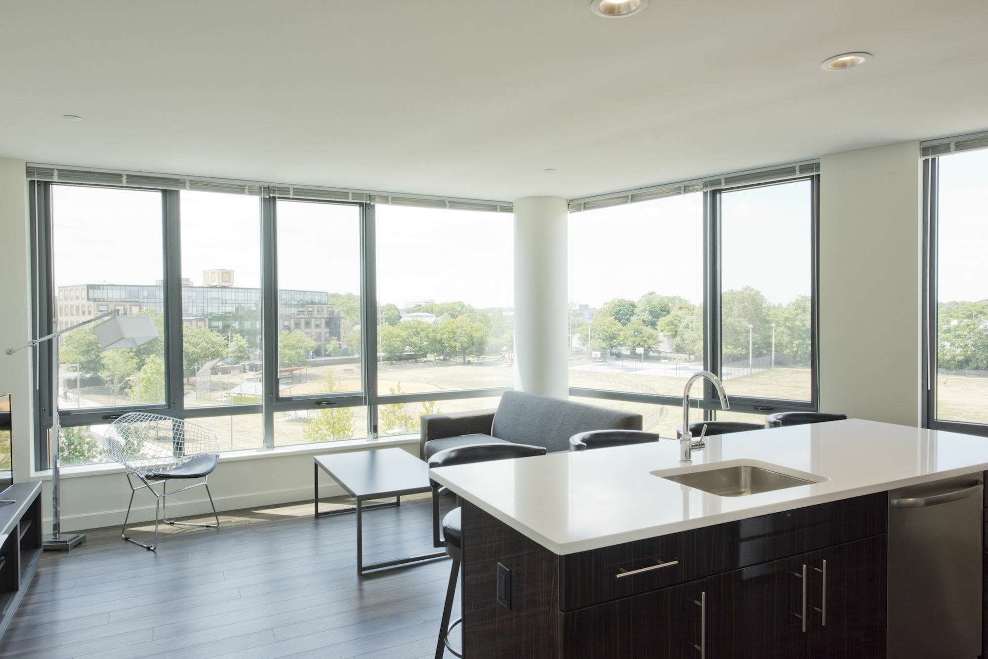 Bright 2br In Allston By Sonder
