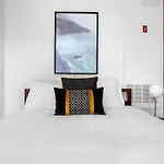 South Boston Studio W Wd Nr Red Line Bos-885