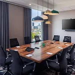 Hampton Inn Boston Seaport District