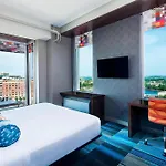 Aloft Boston Seaport District