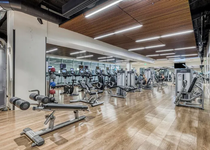 N Station Studio W Wd Gym Nr Td Garden Bos-682