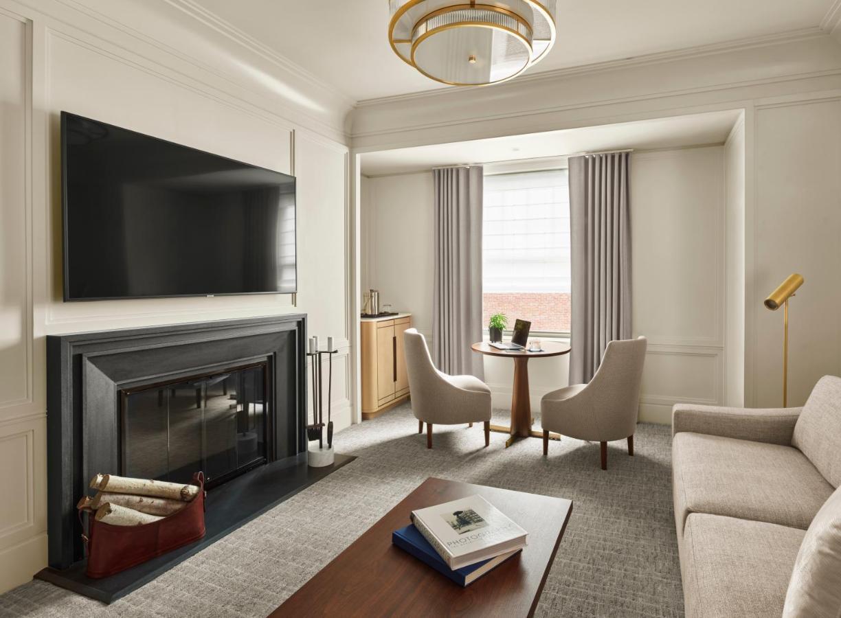 The Newbury 5*