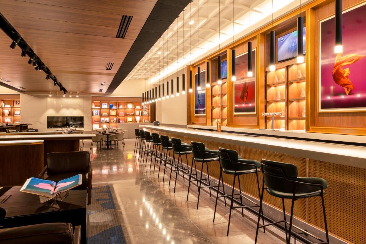 Omni At The Seaport Hotel 4*