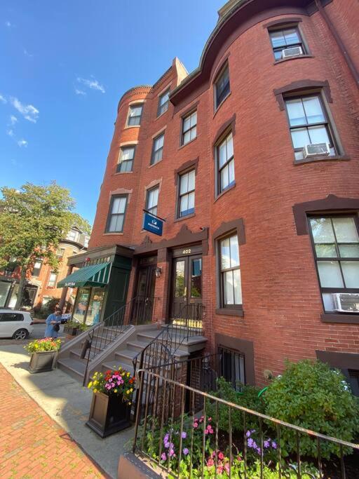 Centrally Located In The Southend, #25 * Boston
