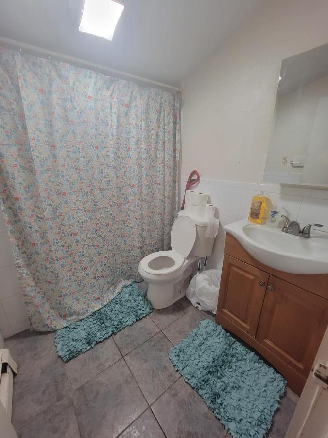 Casa de hóspedes 184 Bedrooms Near To Downtown *