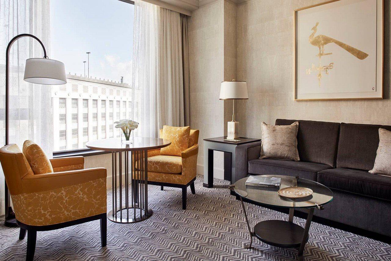 Four Seasons 5* Boston