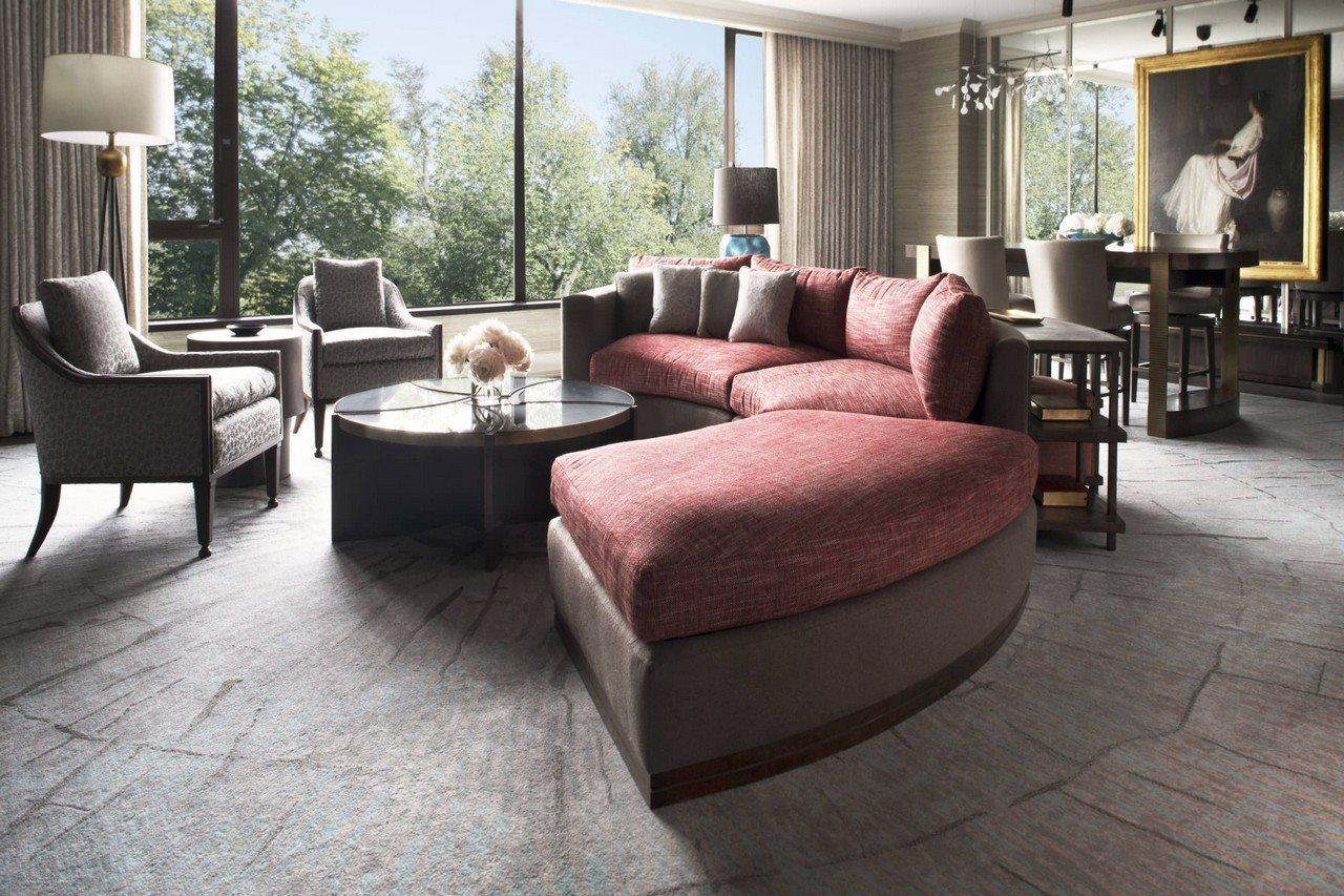 Four Seasons Hotel