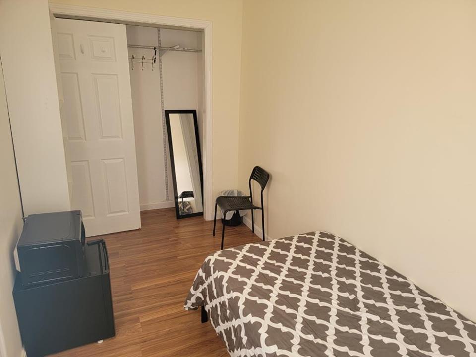 184 Bedrooms Near To Downtown Casa de hóspedes
