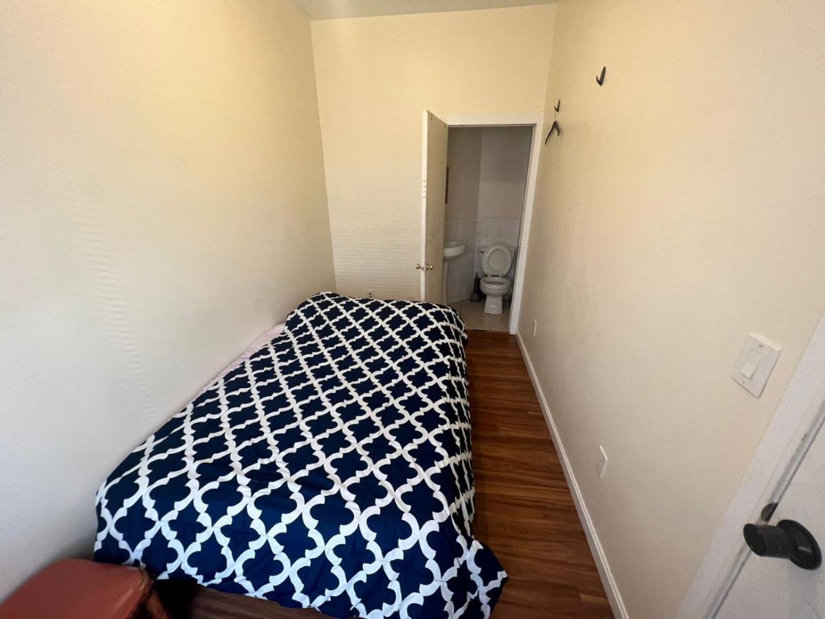 184 Bedrooms Near To Downtown