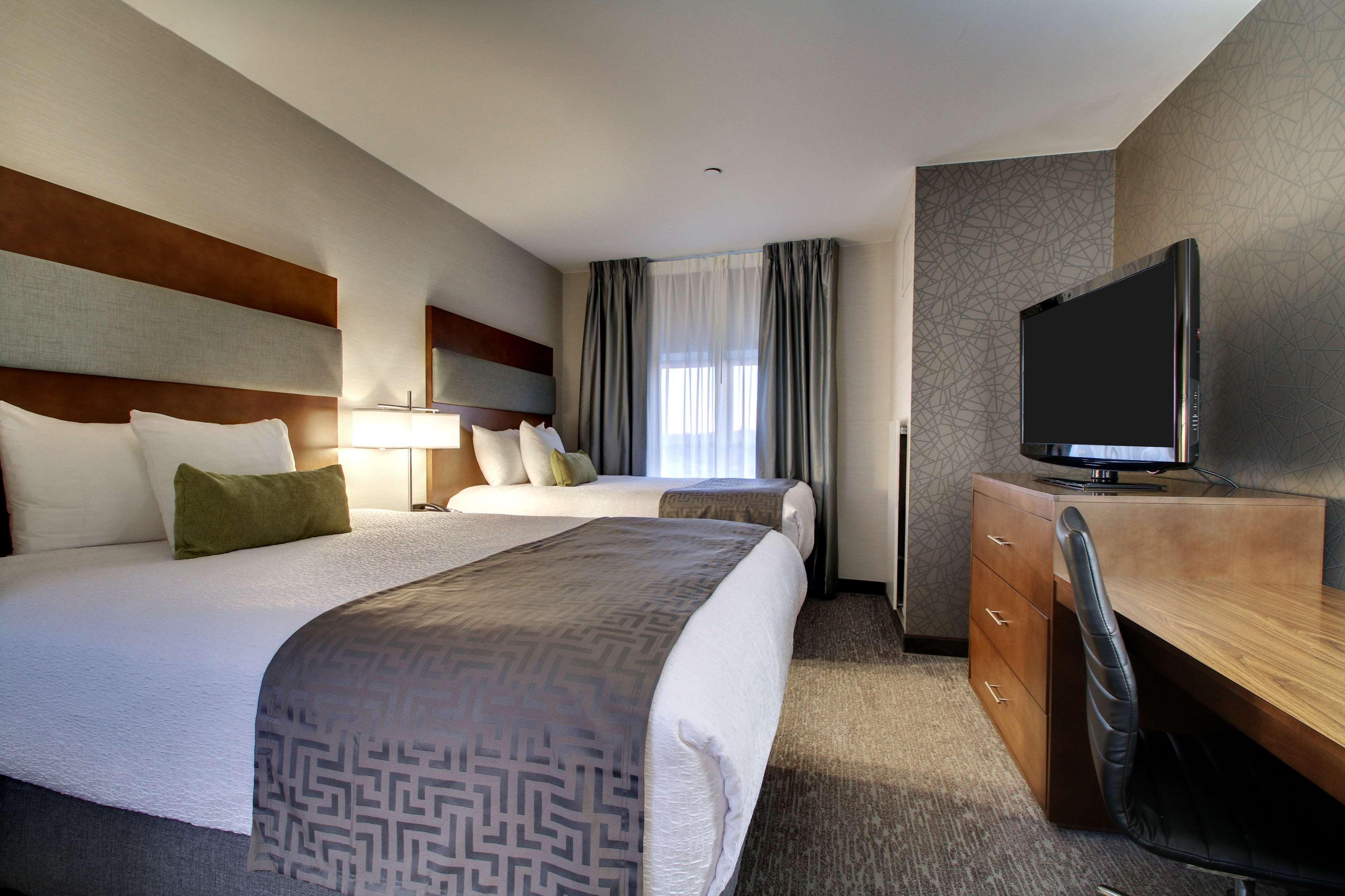 Western Hotel 2*