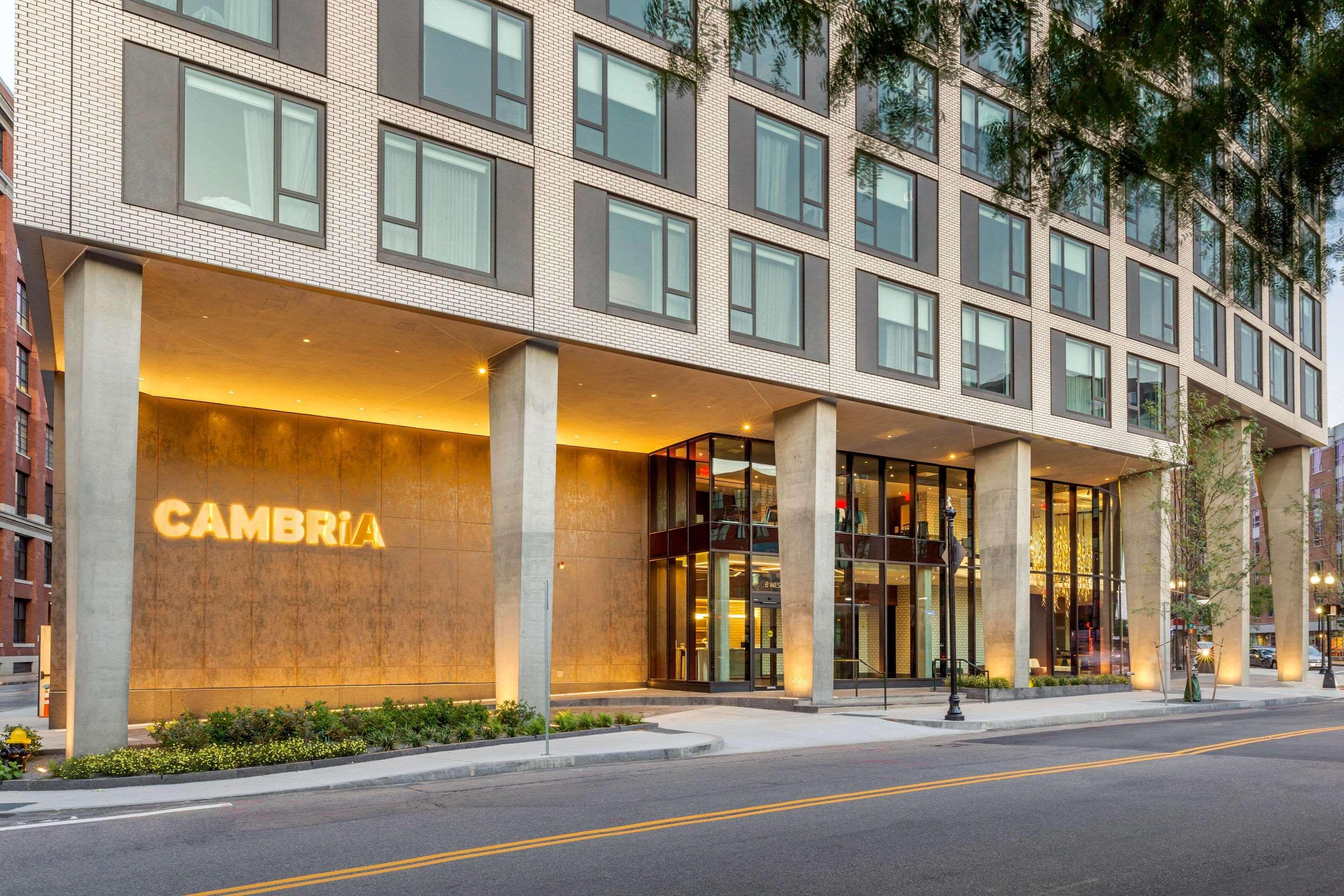 Cambria Downtown - Seaport 4*