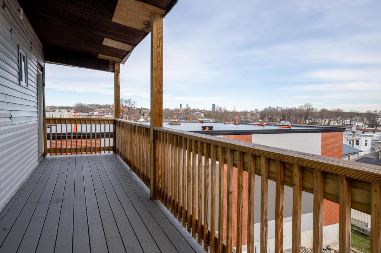 90 New! Modern Views -sleek Living