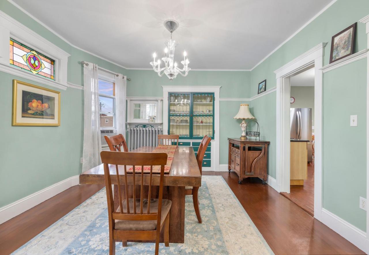 Bright & Spacious Apartment, Mins From Downtown Boston, Parking Apartment
