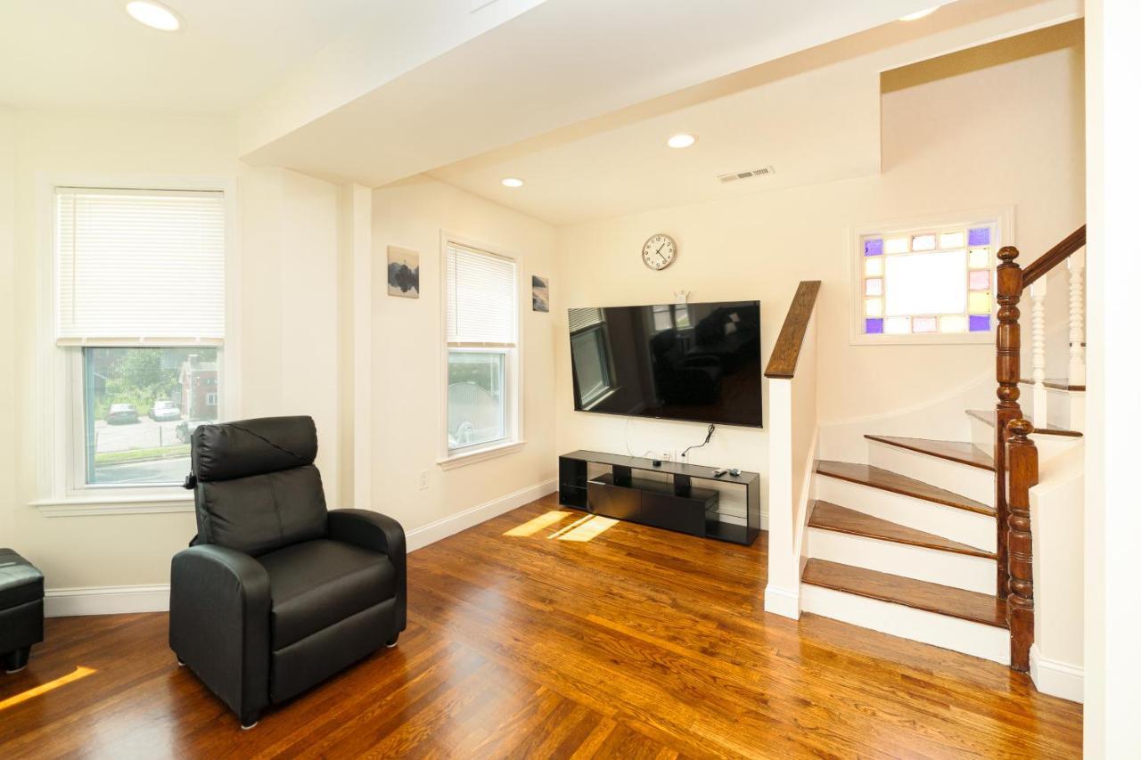 988 - 4br - Cozy Getaway Near Common * Boston