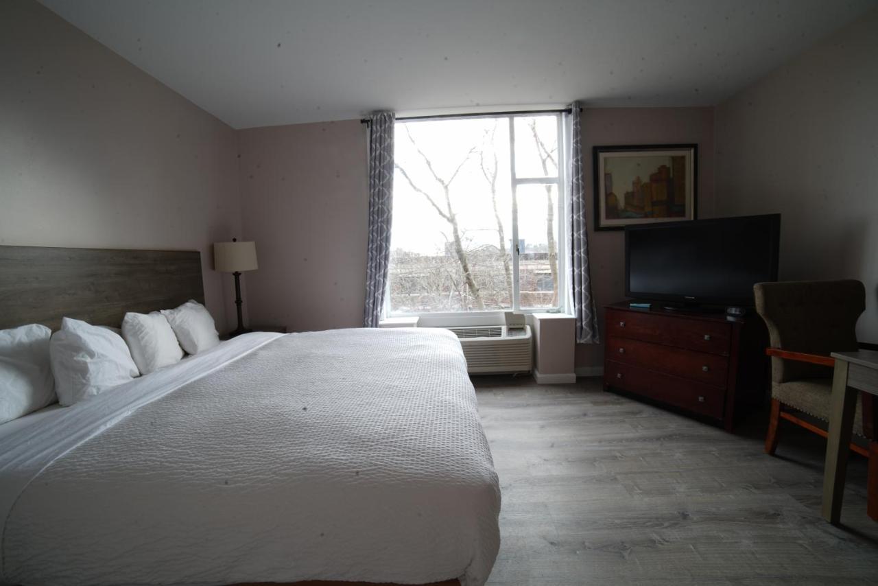 Hotel Boston 2*