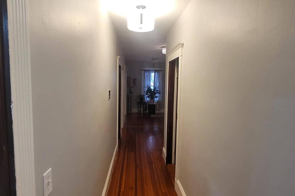 Modern Haven ,your Stylish Retreat Boston