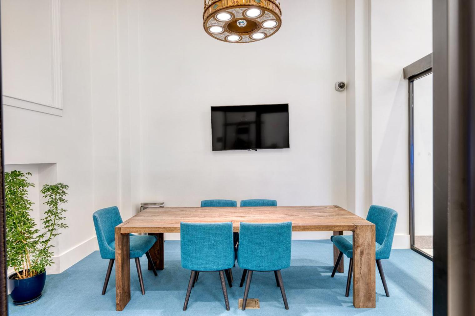 Apartment Brighton 2br W Wd Gym Nr T Shops Dining Bos-850 *