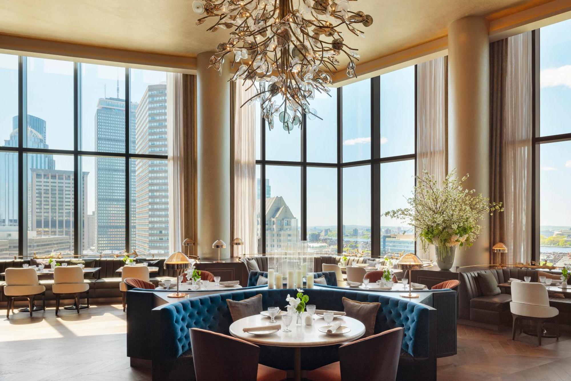 Raffles 5* Boston