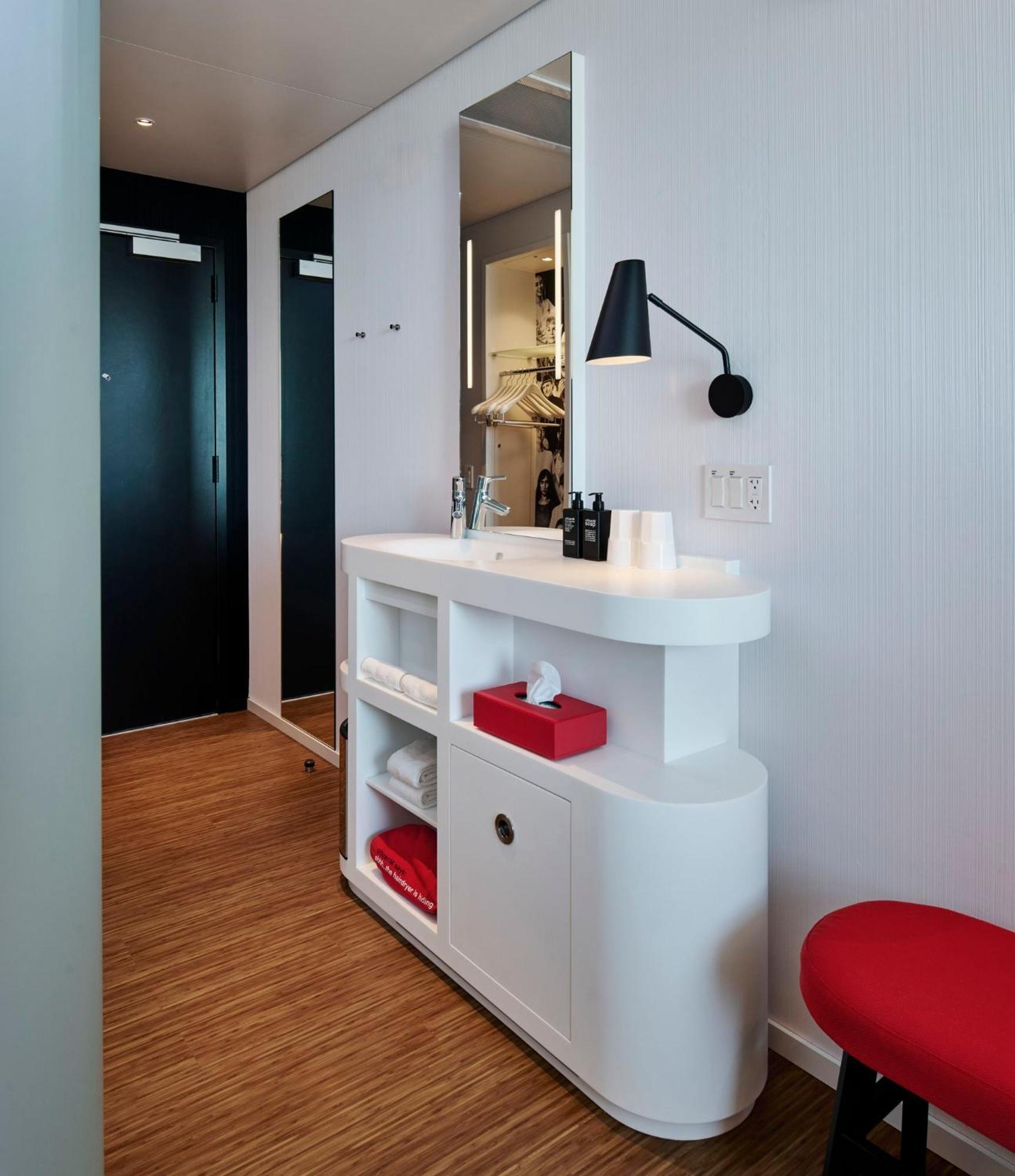 Citizenm Back Bay Hotel Boston