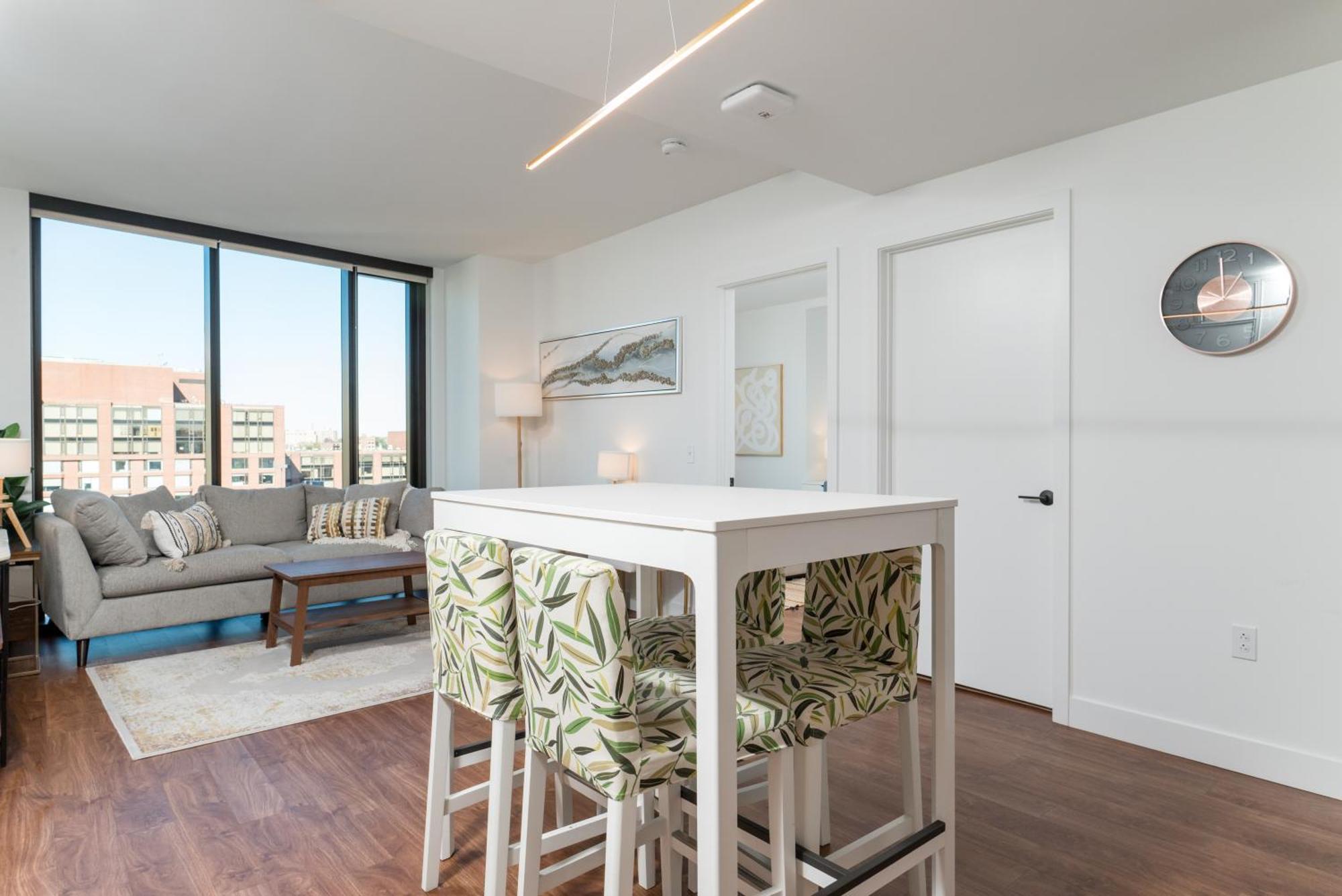 Luxury 2br Backbay Common T-station Roof Lounge Gym Apartamento Boston