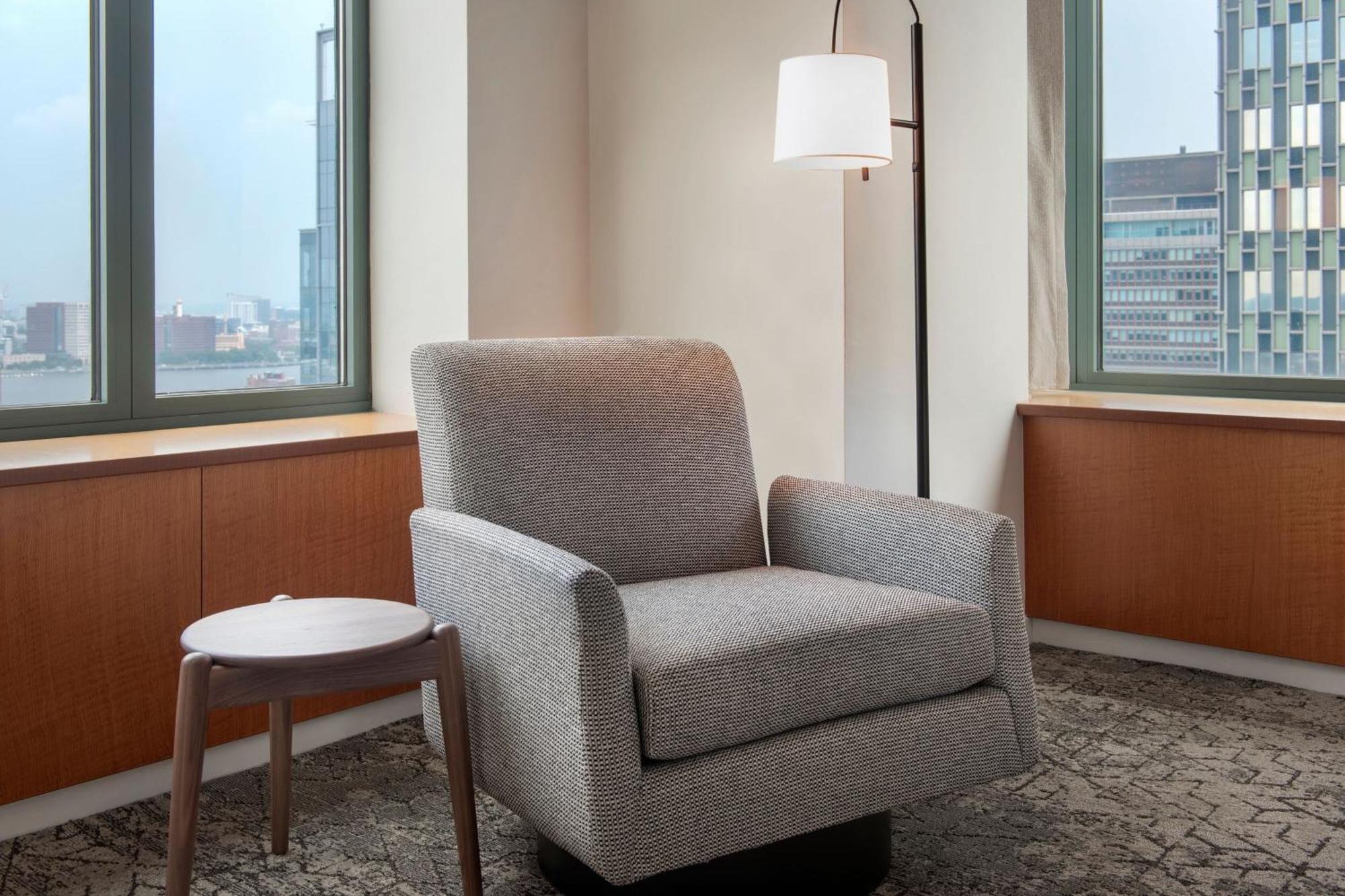 Sheraton 4* Boston