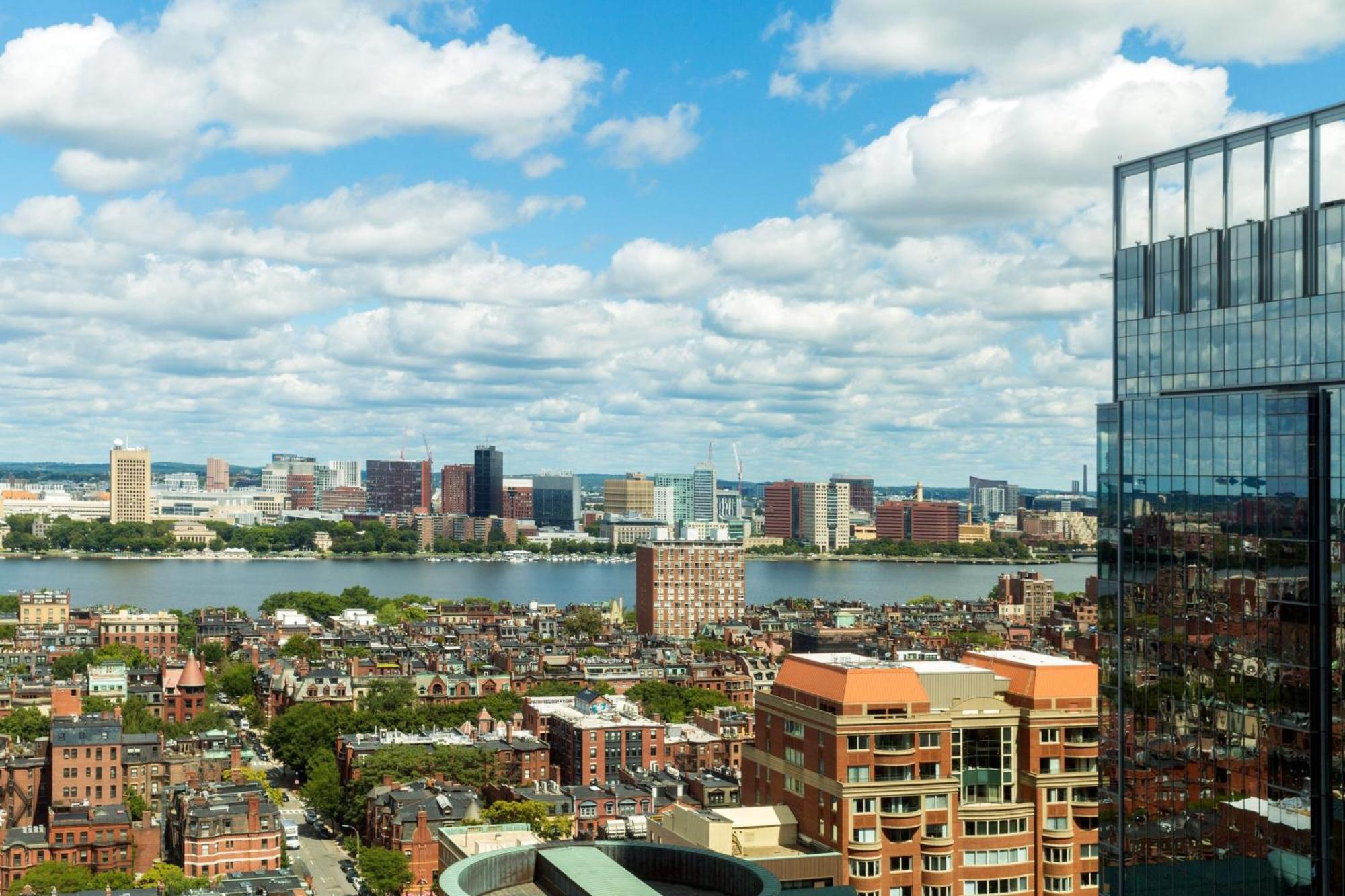 Sheraton 4* Boston