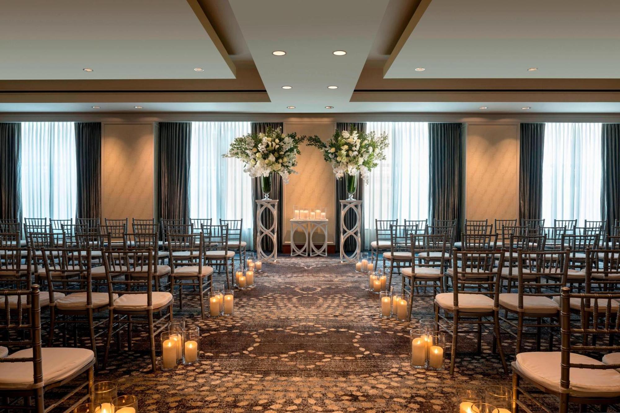 The Ritz-carlton,
