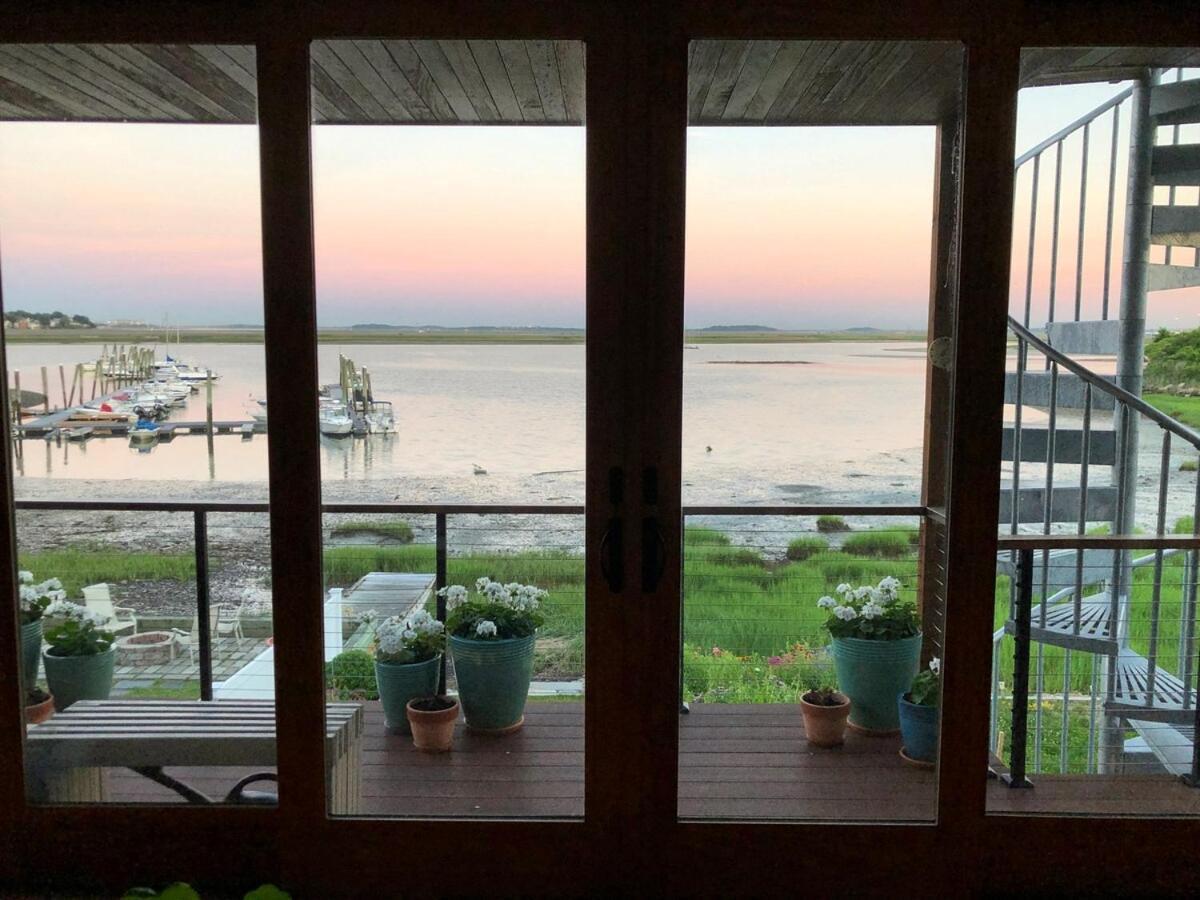 Waterfront Escape - Close To Airport & Downtown Pousada Boston