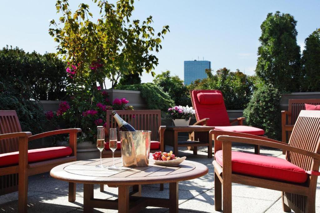 Fifteen Beacon 5* Boston