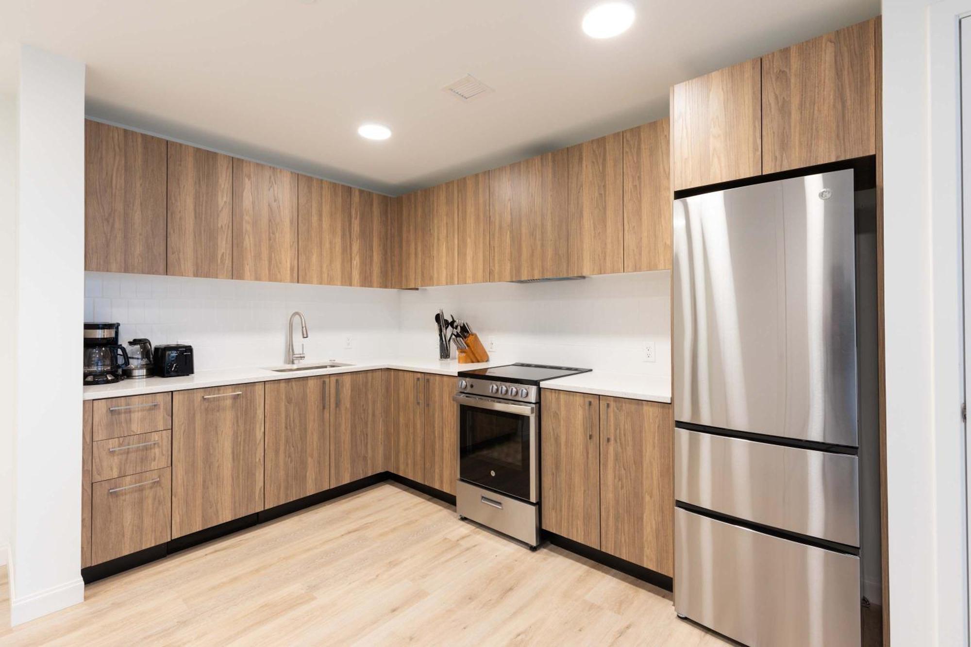 Gorgeous With Kitchen-idl-547 Apartment Boston