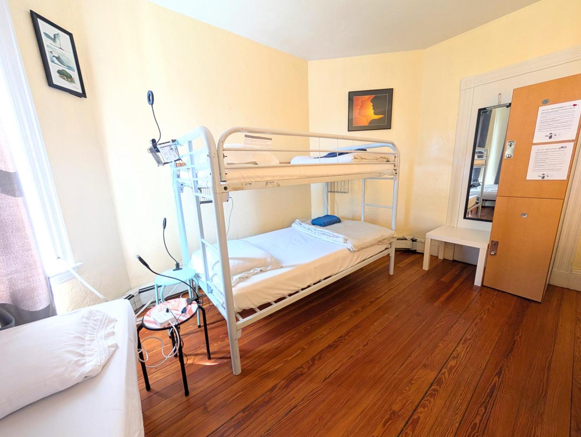 Homestel Albergue