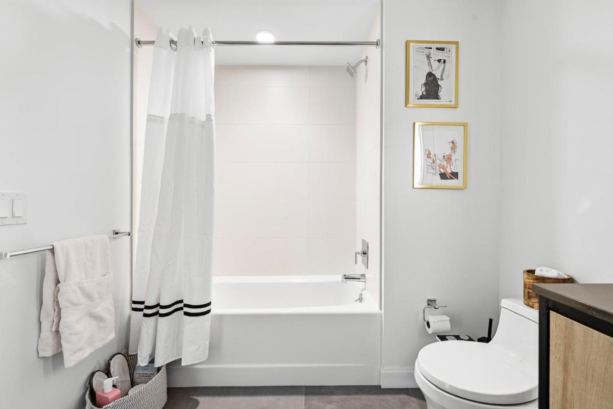 South End Luxe Family Getaway Apartment