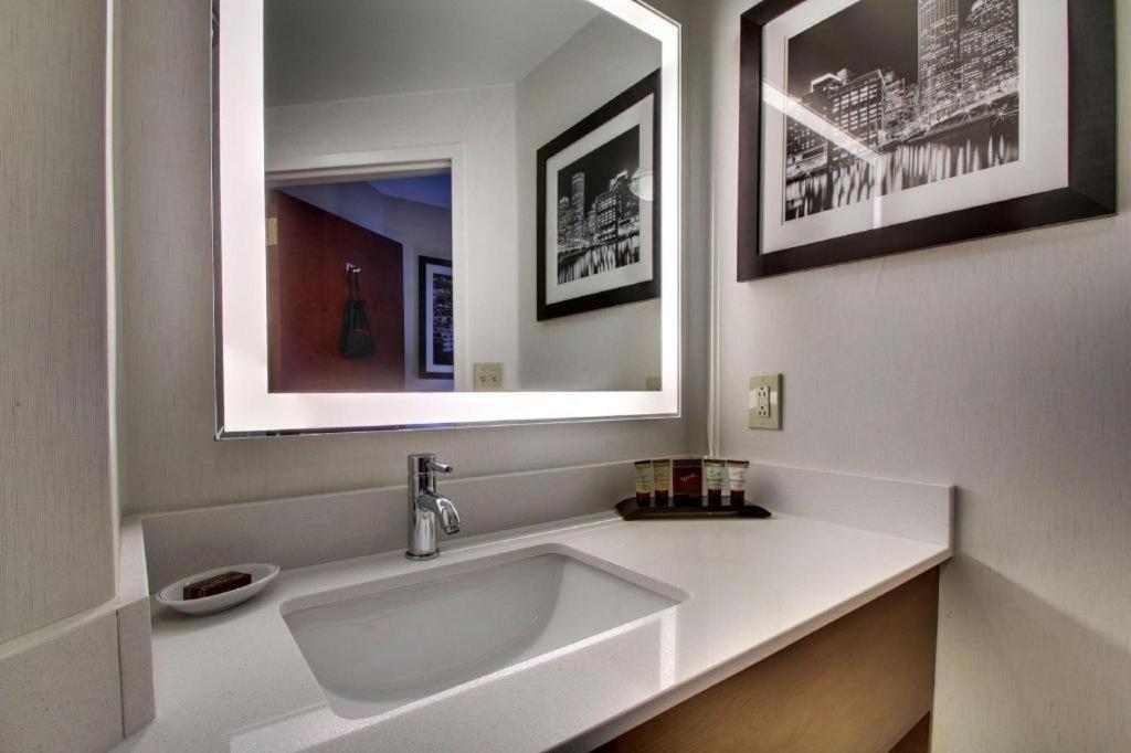 Western Hotel Boston