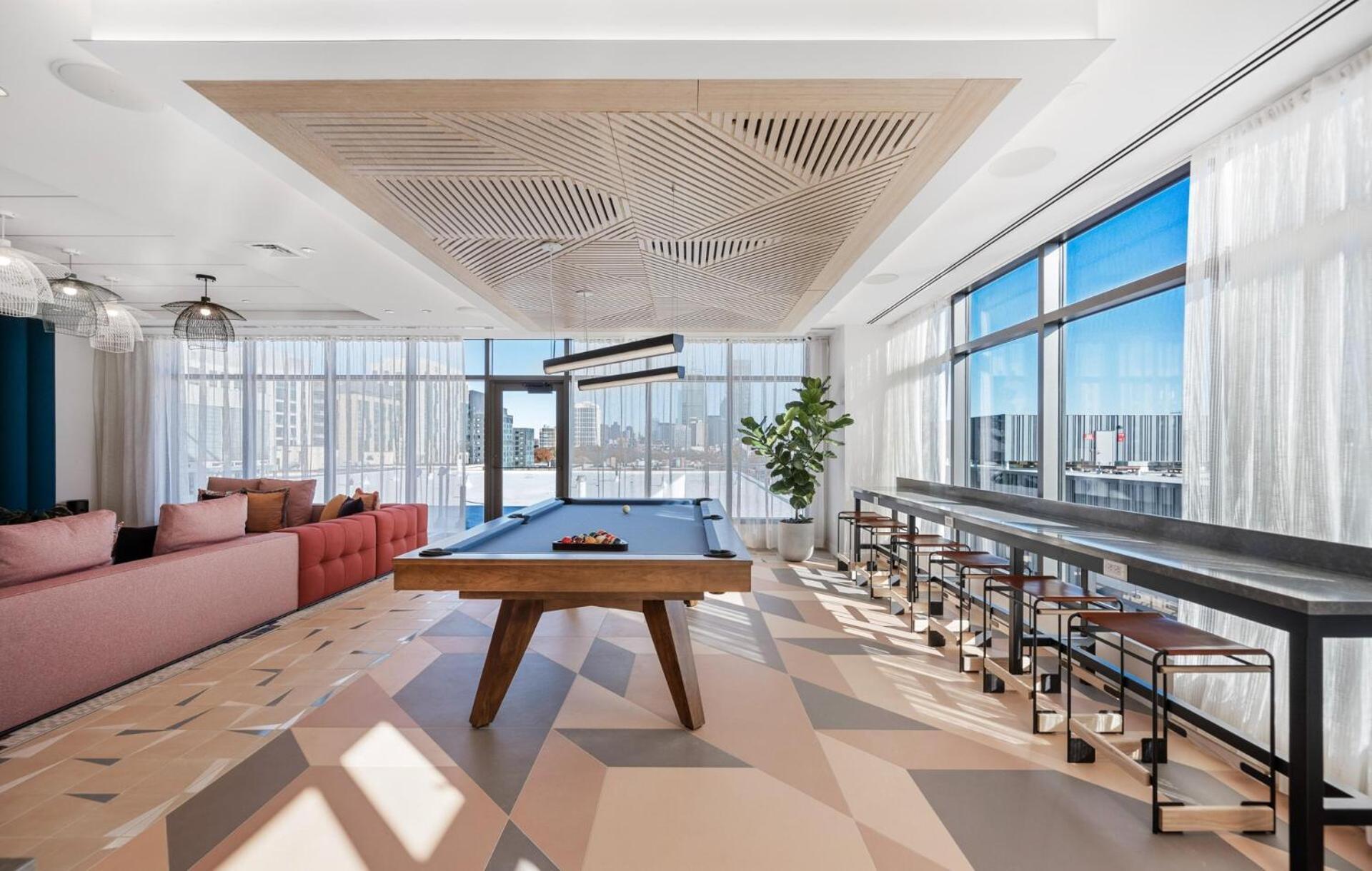 Lux With Sky Terrace And Gym Boston