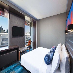 Aloft Seaport District Hotel Boston