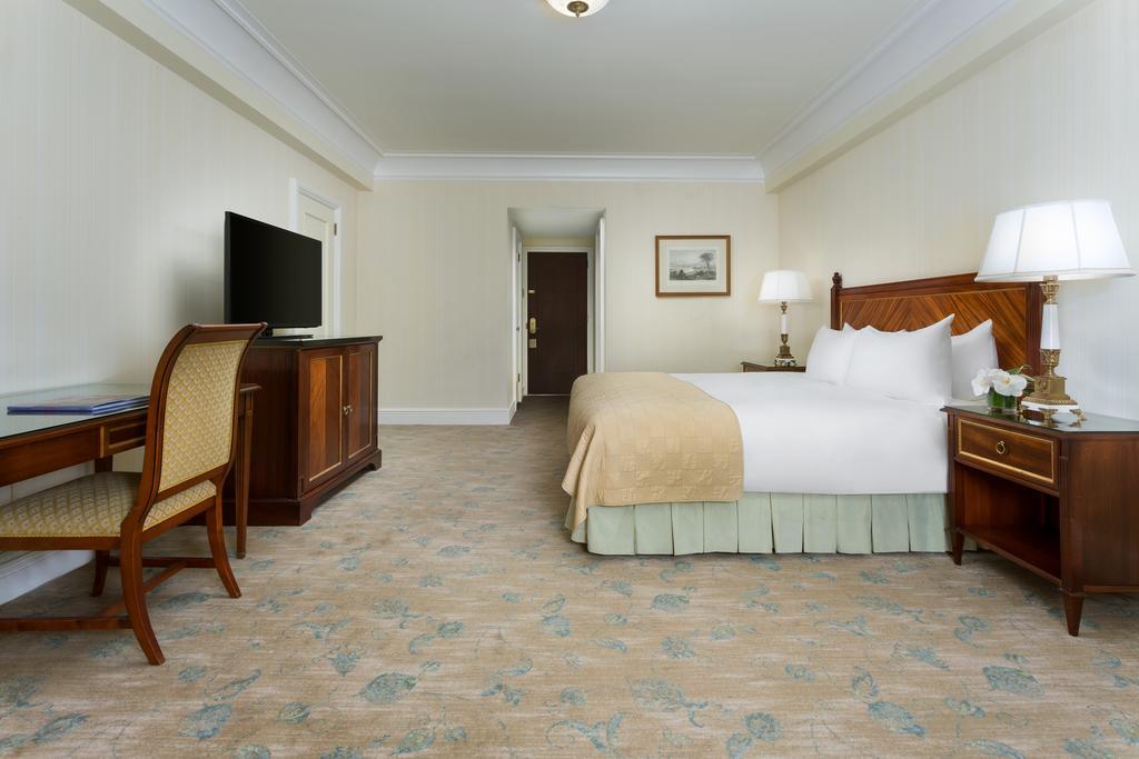 The Newbury 5*